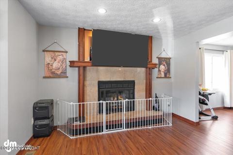 17517 Kiloana Ct, Eagle River, AK 99577 photo 9