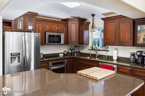 12111 Winter Park Pl, Eagle River, AK 99577 photo 13