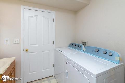 12111 Winter Park Pl, Eagle River, AK 99577 photo 39
