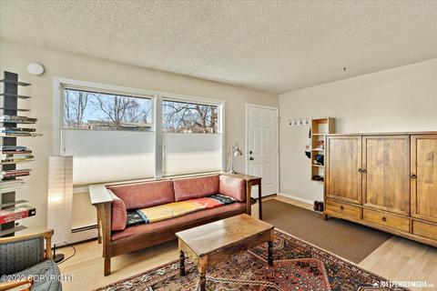 3433 E 19th Ave, Anchorage, AK 99508 photo 4