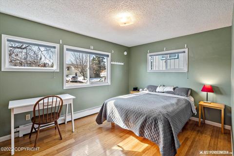 3433 E 19th Ave, Anchorage, AK 99508 photo 12