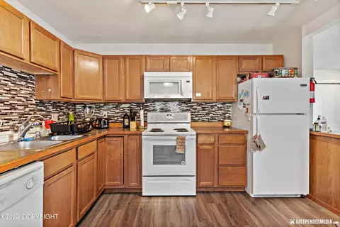 12571 Tanada Loop, Anchorage, AK 99515 photo 25