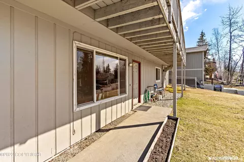 12571 Tanada Loop, Anchorage, AK 99515 photo 19