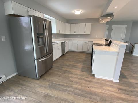 12931 Alpine Dr, Anchorage, AK 99516 photo 4