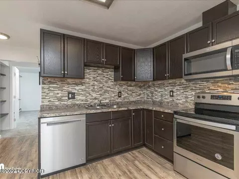 1600 E 40th Ct, Anchorage, AK 99508 photo 16