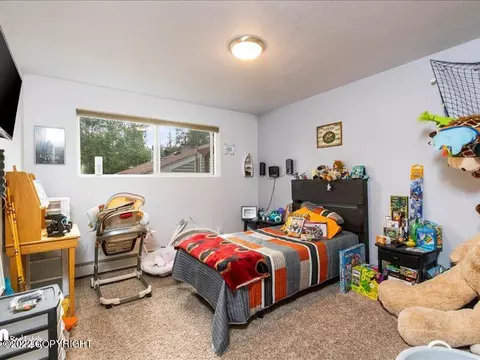 1600 E 40th Ct, Anchorage, AK 99508 photo 22