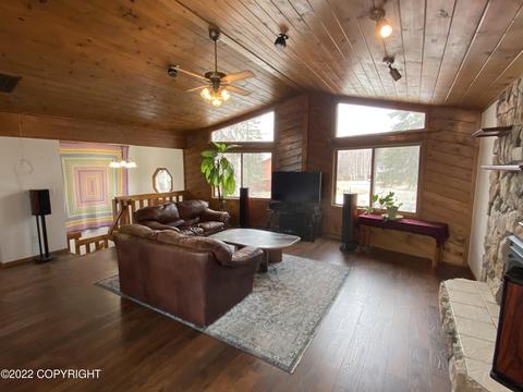 9824 Saaya Cir, Eagle River, AK 99577 photo 13