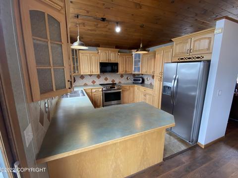 9824 Saaya Cir, Eagle River, AK 99577 photo 5