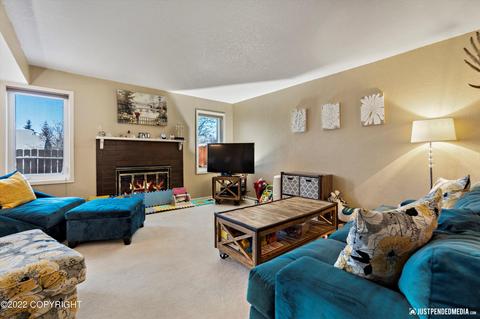 2134 Dawnlight Ct, Anchorage, AK 99501 photo 6