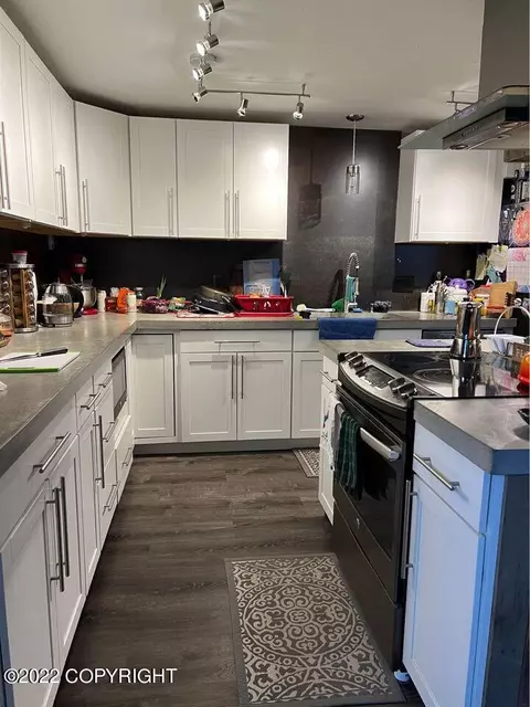 3025 E 15th Ave, Anchorage, AK 99508 photo 20