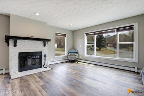 17222 Teklanika Dr, Eagle River, AK 99577 photo 4