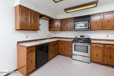 6133 Staedem Dr, Anchorage, AK 99504 photo 7