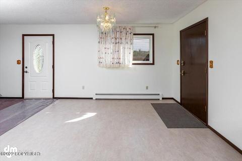 6133 Staedem Dr, Anchorage, AK 99504 photo 10
