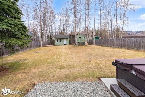 9823 Dinaaka Dr, Eagle River, AK 99577 photo 28