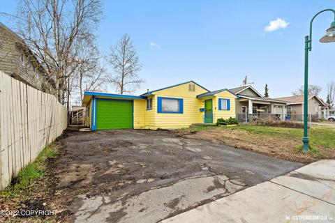 3217 Peterkin Ave, Anchorage, AK 99508 photo 2