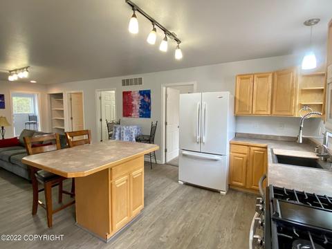 630 E Agate Ln, Wasilla, AK 99654 photo 14