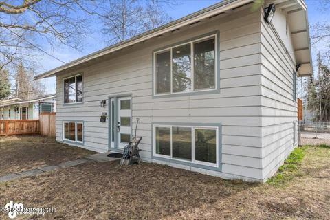 1308 E 27th Ave, Anchorage, AK 99508 photo 3