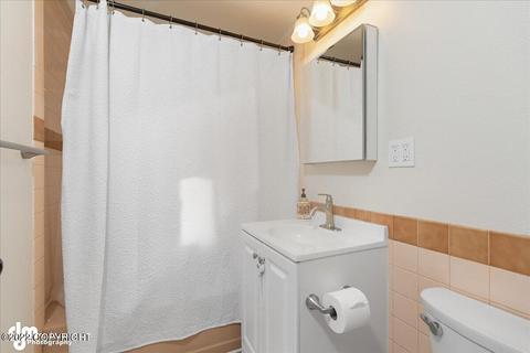 1308 E 27th Ave, Anchorage, AK 99508 photo 25