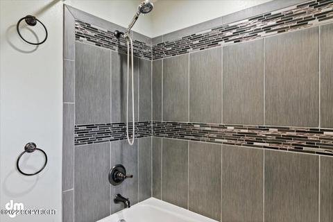 1000 E 28th Ave, Anchorage, AK 99508 photo 41