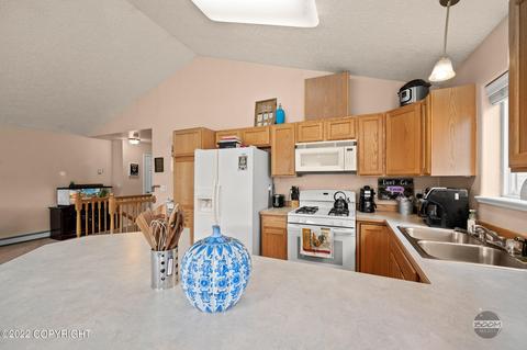 11731 Galloway Loop # 11, Eagle River, AK 99577 photo 15