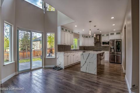8719 Lassen St, Eagle River, AK 99577 photo 3