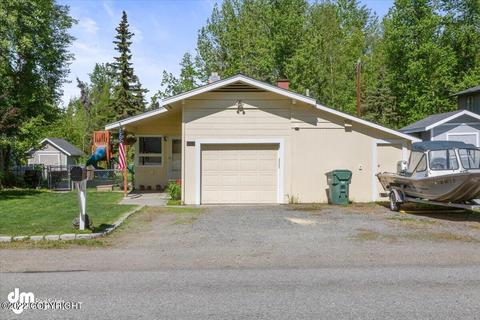 2423 E 50th Ave, Anchorage, AK 99507 photo 3