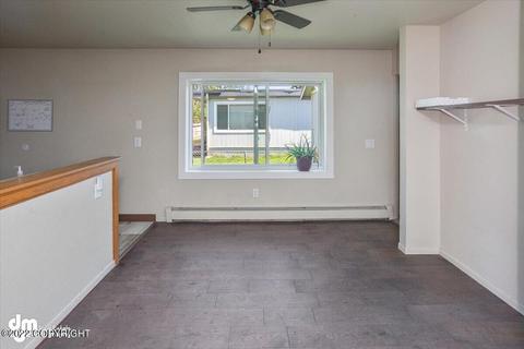 2423 E 50th Ave, Anchorage, AK 99507 photo 11