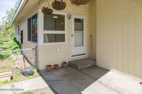 2423 E 50th Ave, Anchorage, AK 99507 photo 4