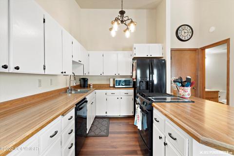 18535 Walrus Cir, Eagle River, AK 99577 photo 9