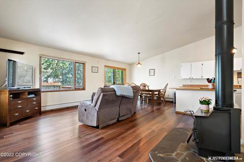 18535 Walrus Cir, Eagle River, AK 99577 photo 4