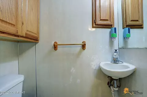 22186 Birchwood Loop, Chugiak, AK 99567 photo 17