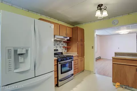 22186 Birchwood Loop, Chugiak, AK 99567 photo 9