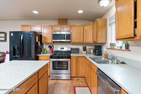 3434 E 17th Ave, Anchorage, AK 99508 photo 10