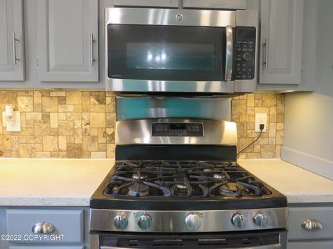 17806 Kantishna Dr, Eagle River, AK 99577 photo 7