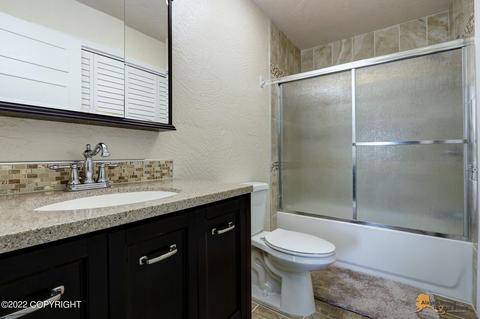 8071 Evans Cir, Anchorage, AK 99507 photo 28