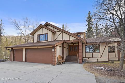 10635 Crest View Ln, Eagle River, AK 99577 photo 1