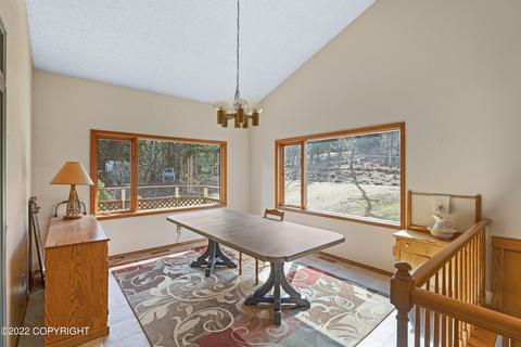 10635 Crest View Ln, Eagle River, AK 99577 photo 6