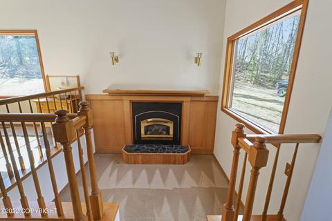 10635 Crest View Ln, Eagle River, AK 99577 photo 4