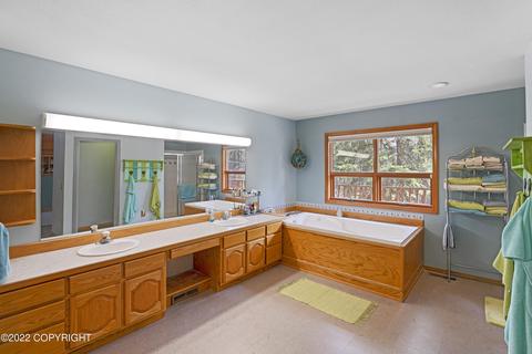 10635 Crest View Ln, Eagle River, AK 99577 photo 15