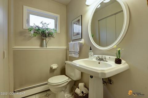 7309 E 6th Ave, Anchorage, AK 99504 photo 13