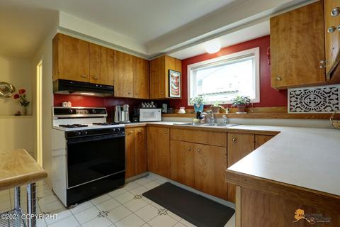 7309 E 6th Ave, Anchorage, AK 99504 photo 11