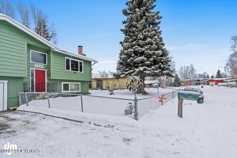 7320 Chad St, Anchorage, AK 99518 photo 3