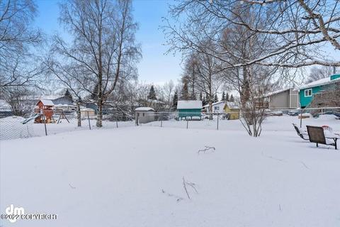 7320 Chad St, Anchorage, AK 99518 photo 6