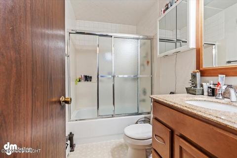 7320 Chad St, Anchorage, AK 99518 photo 9
