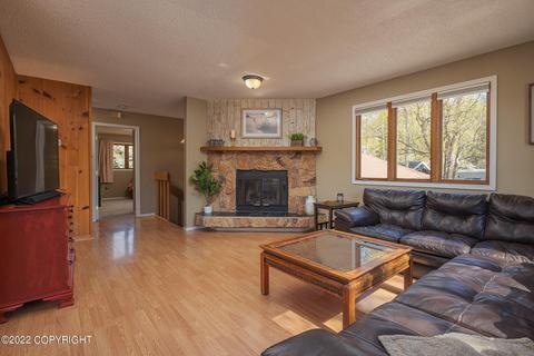 18909 Sutwik Cir, Eagle River, AK 99577 photo 4