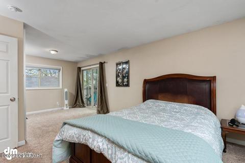 3326 E 16th Ave, Anchorage, AK 99508 photo 10