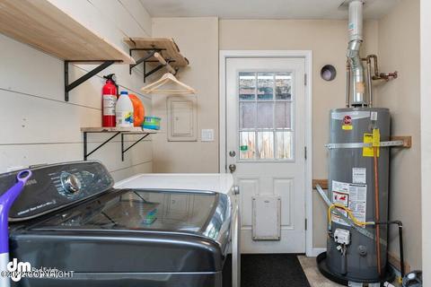 3326 E 16th Ave, Anchorage, AK 99508 photo 9