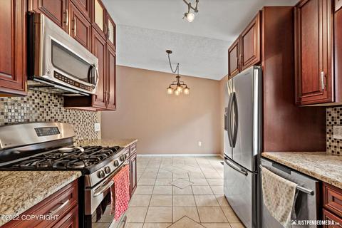24236 Leos Rd, Chugiak, AK 99567 photo 10