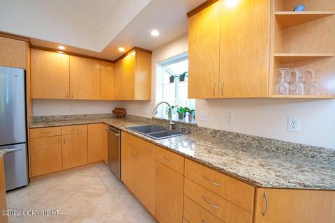 9580 Carlson Rd, Anchorage, AK 99507 photo 11