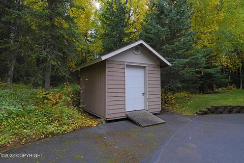 9580 Carlson Rd, Anchorage, AK 99507 photo 36